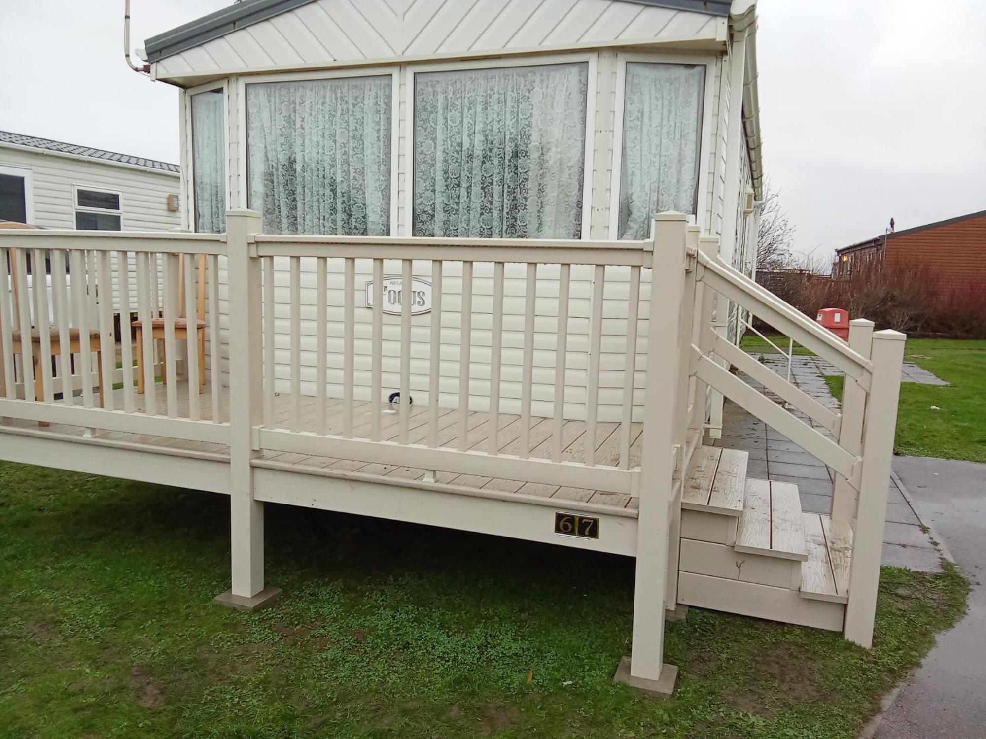 Cozy Camber Caravan 3 Bedroom Retreat With Decking Rye Exterior foto