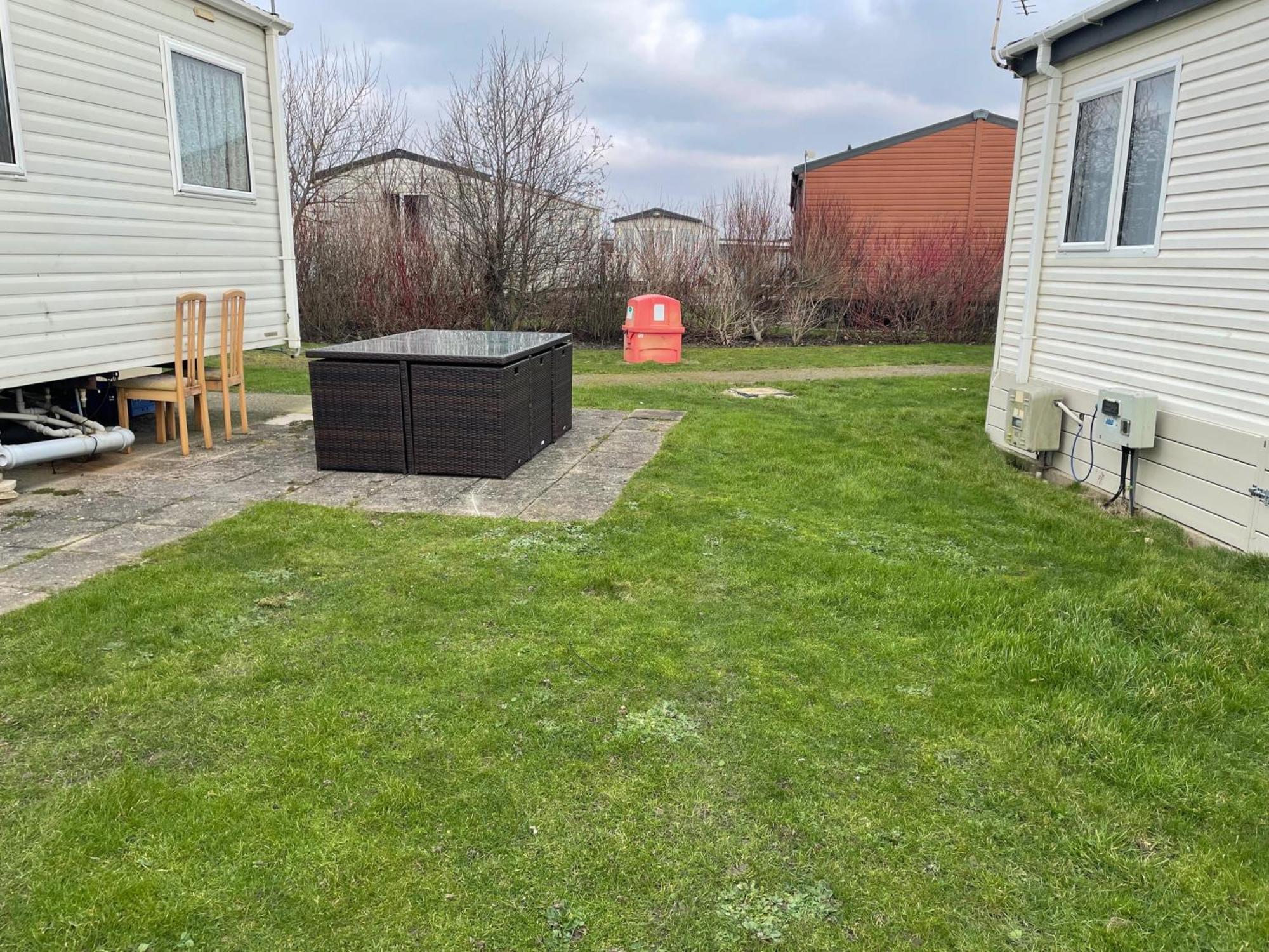 Cozy Camber Caravan 3 Bedroom Retreat With Decking Rye Exterior foto